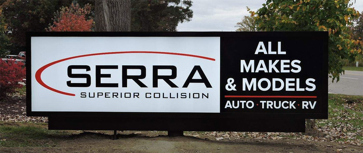 Serra Superior Collision Sign